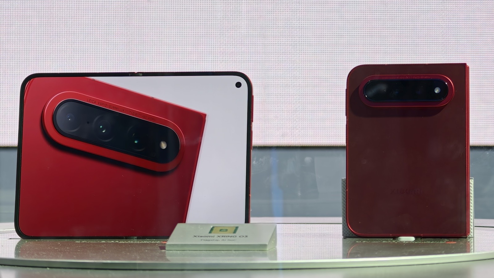 Xiaomi Fold 18 Pro Sahneye Çıktı: Galaxy Z Fold 8'e Meydan Okuyan Tasarım