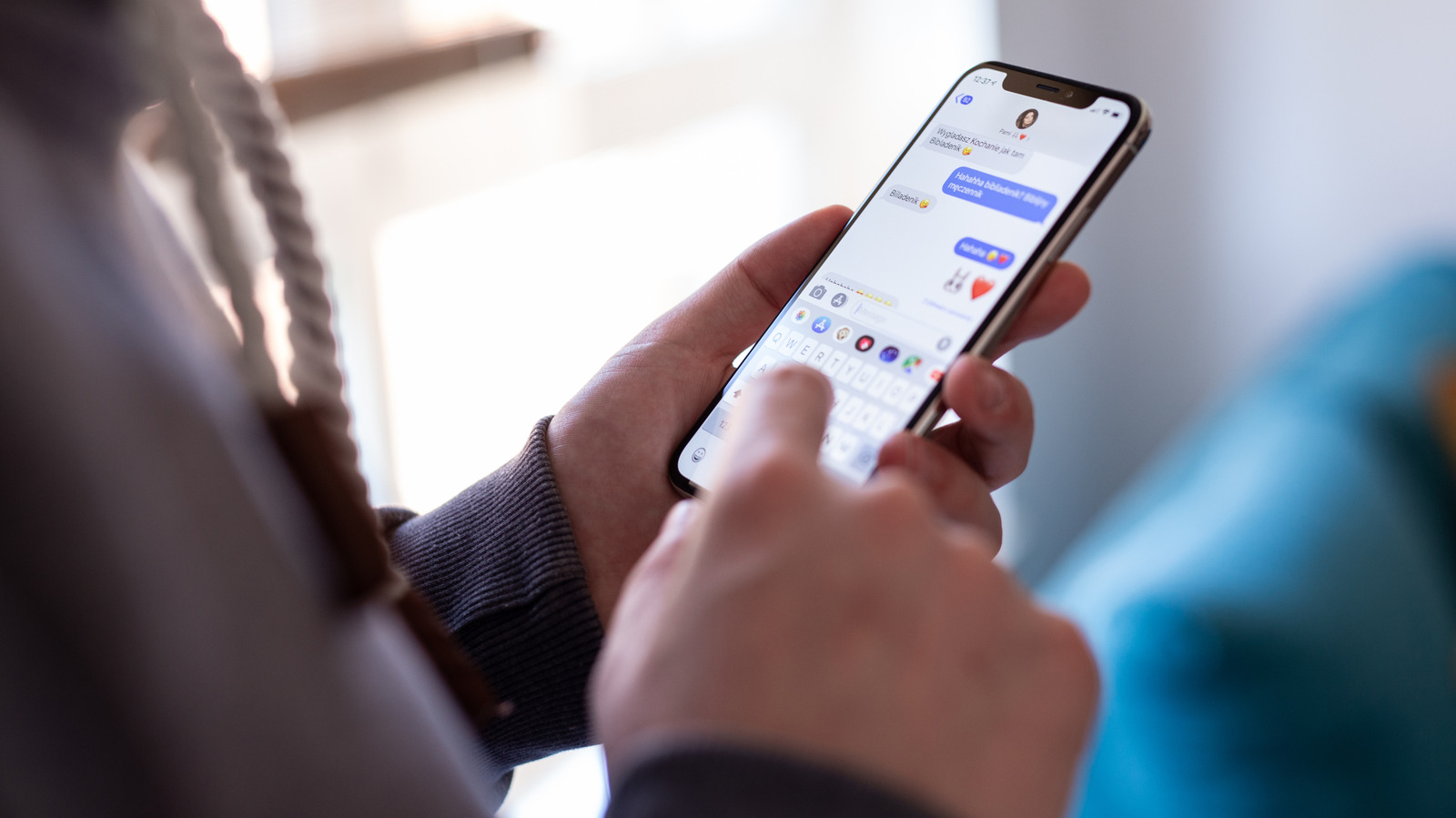 iPhone'da Kendi Sticker'larınızı Oluşturun ve Yönetin: Adım Adım Rehber