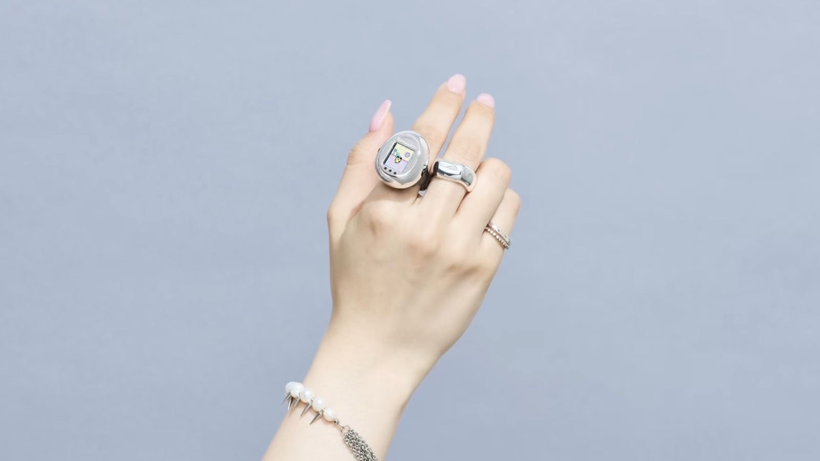 Dijital Nostalji Parmaklarınızda: Yeni Tamagotchi Ring ile Tanışın