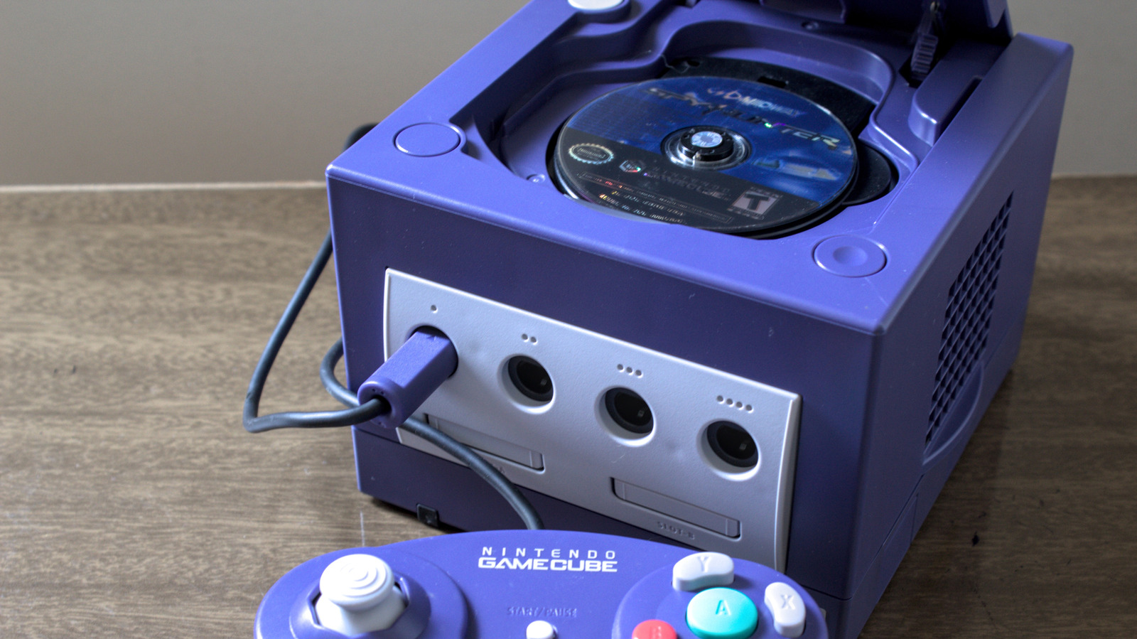 Nintendo GameCube’in Küçük Diskleri: Bir Mühendislik Harikası mı, Stratejik Bir Hata mı?
