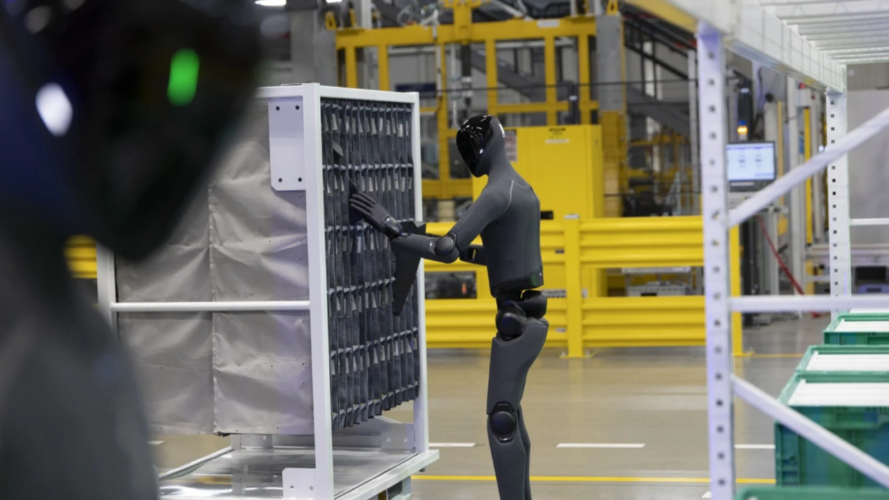 BMW Fabrikasında İlginç Deney: İnsanlar İnsansı Robotlardan Daha Hızlı!