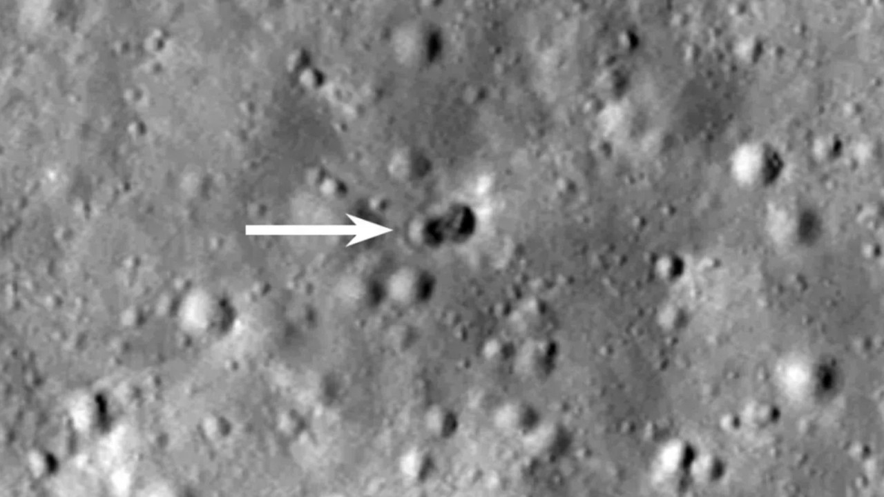 SpaceX Roket Parçası Ay'a Çarptı: 18 Metrelik Yeni Bir Krater Oluştu