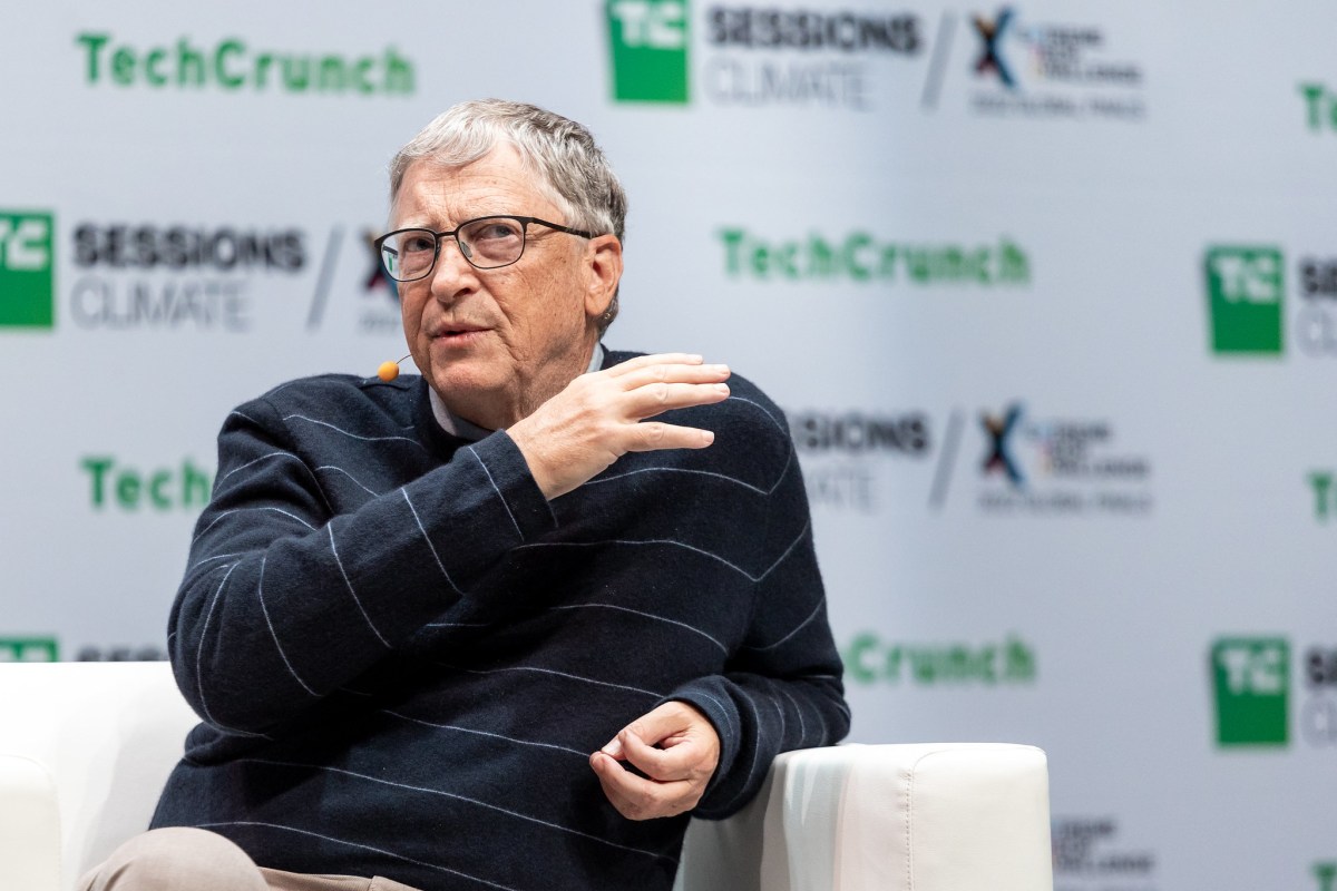 Bill Gates’ten Çarpıcı Öneri: Yapay Zeka Çağında 'Robot Vergisi' ve 'İnsan Öncelikli' Meslekler
