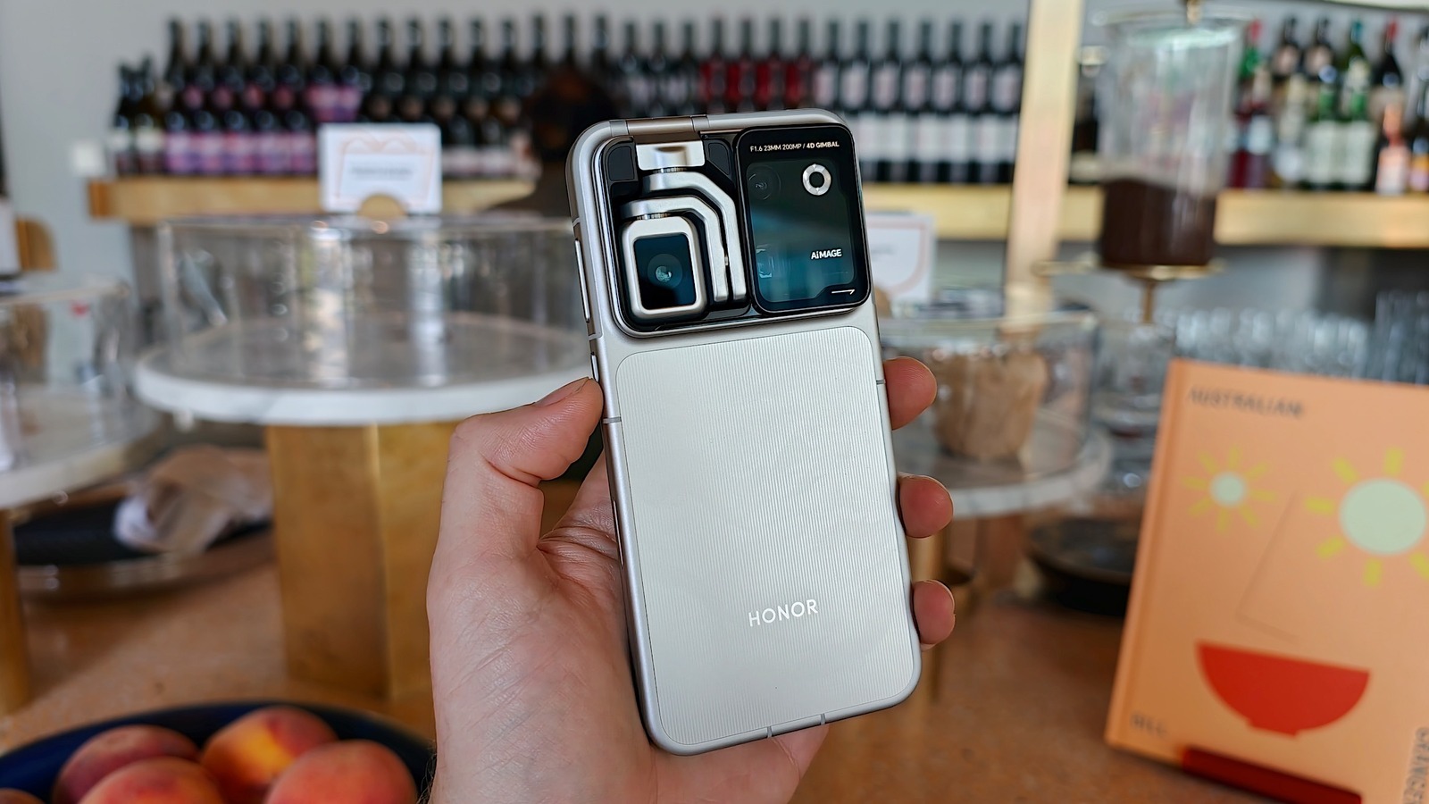 Honor Robot Phone: Akıllı Telefonların İçine Sığdırılan Devrimsel Gimbal Teknolojisi