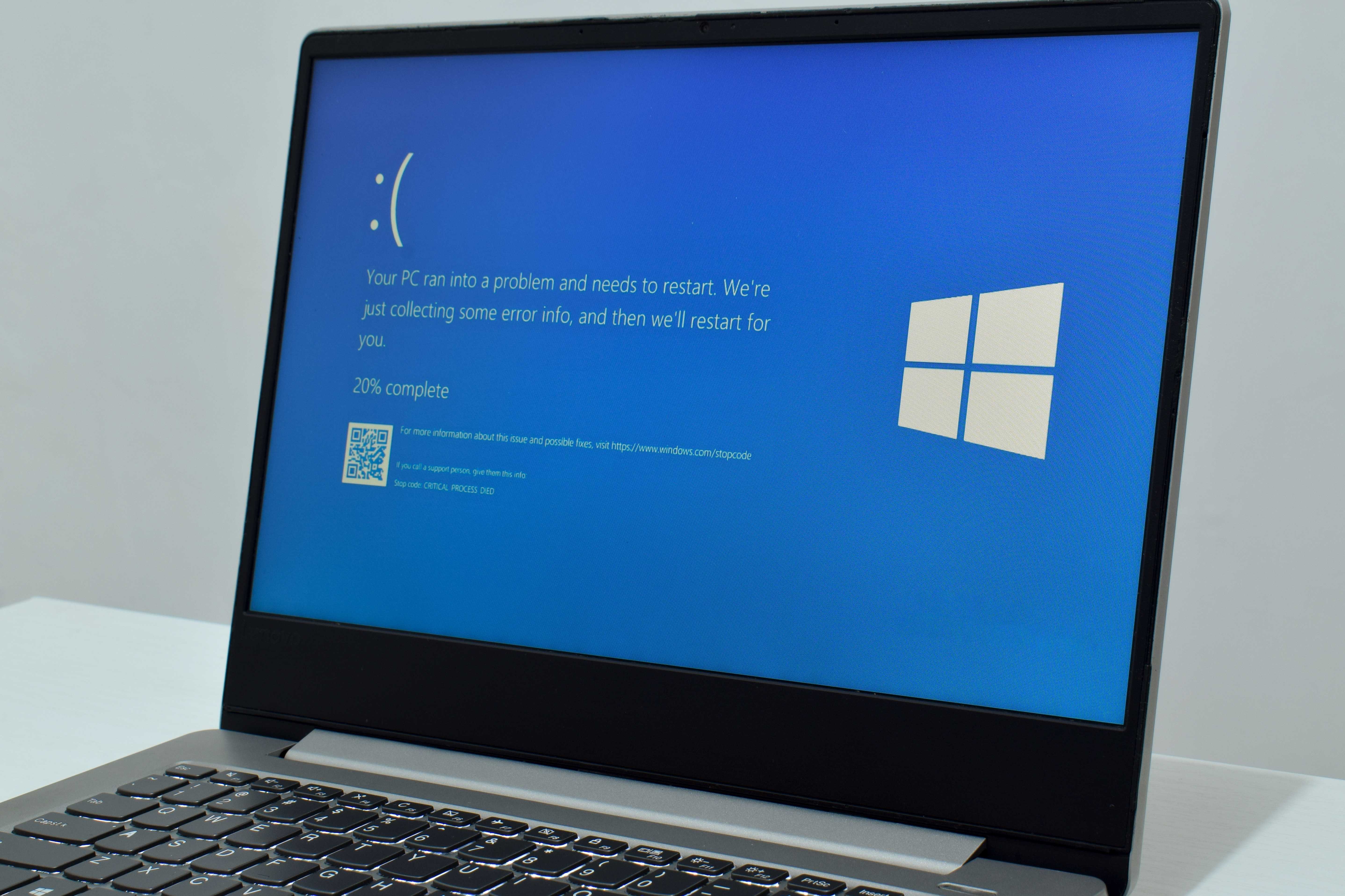 Windows 11 Ağustos Güncellemesi Oyunlarda Çökme Sorunlarına Yol Açıyor