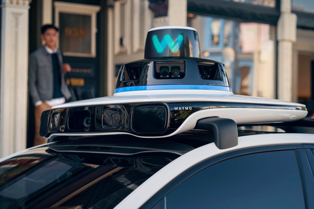 Waymo Dallas'ta Engelleri Kaldırdı: Robotaksiler Artık Herkese Açık