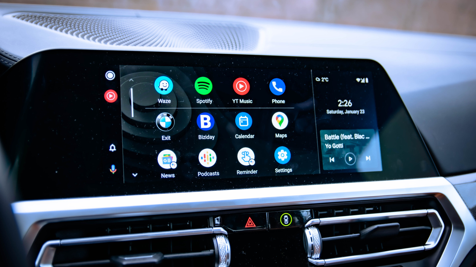 Android Auto Sınırlarını Zorlayın: Sideload ile Uygulama Yükleme Rehberi