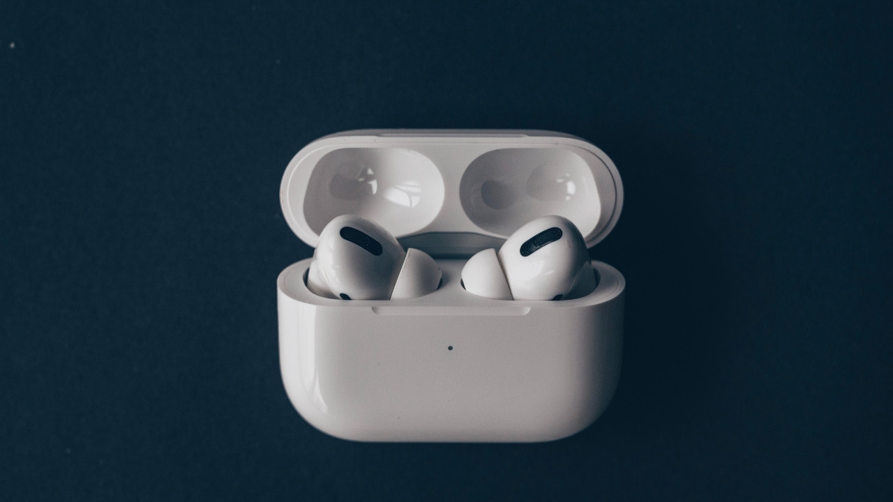 AirPods'unuz Bozuldu mu? Servise Gitmeden Önce Denemeniz Gereken 5 Hayati Çözüm