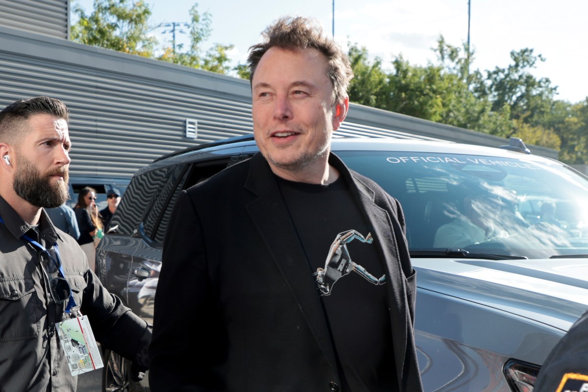 Tesla Bir Otomobil Şirketi Değil mi? Elon Musk'ın Yapay Zeka Takıntısı Rakamlarla Ortaya Çıktı