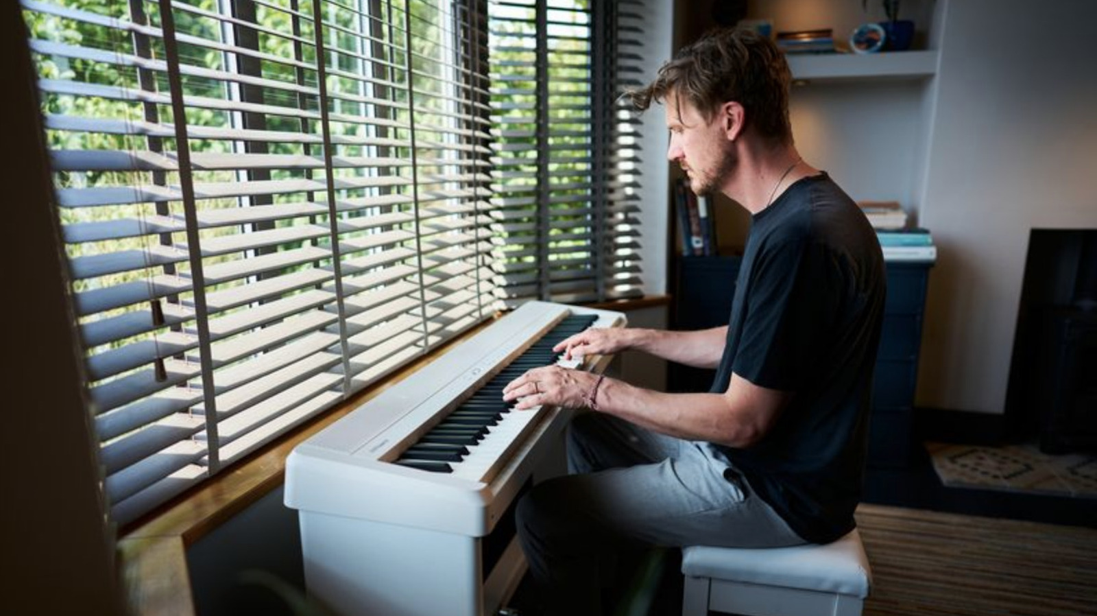 Roland FP-40 ile Dijital Piyano Dünyasında Wi-Fi Devrimi Başlıyor