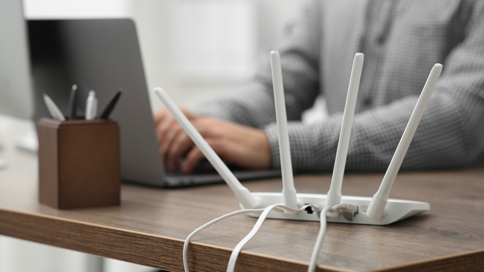 İnternet Hızınızı İkiye Katlayın: Modeminizi Neden Düzenli Olarak Yeniden Başlatmalısınız?