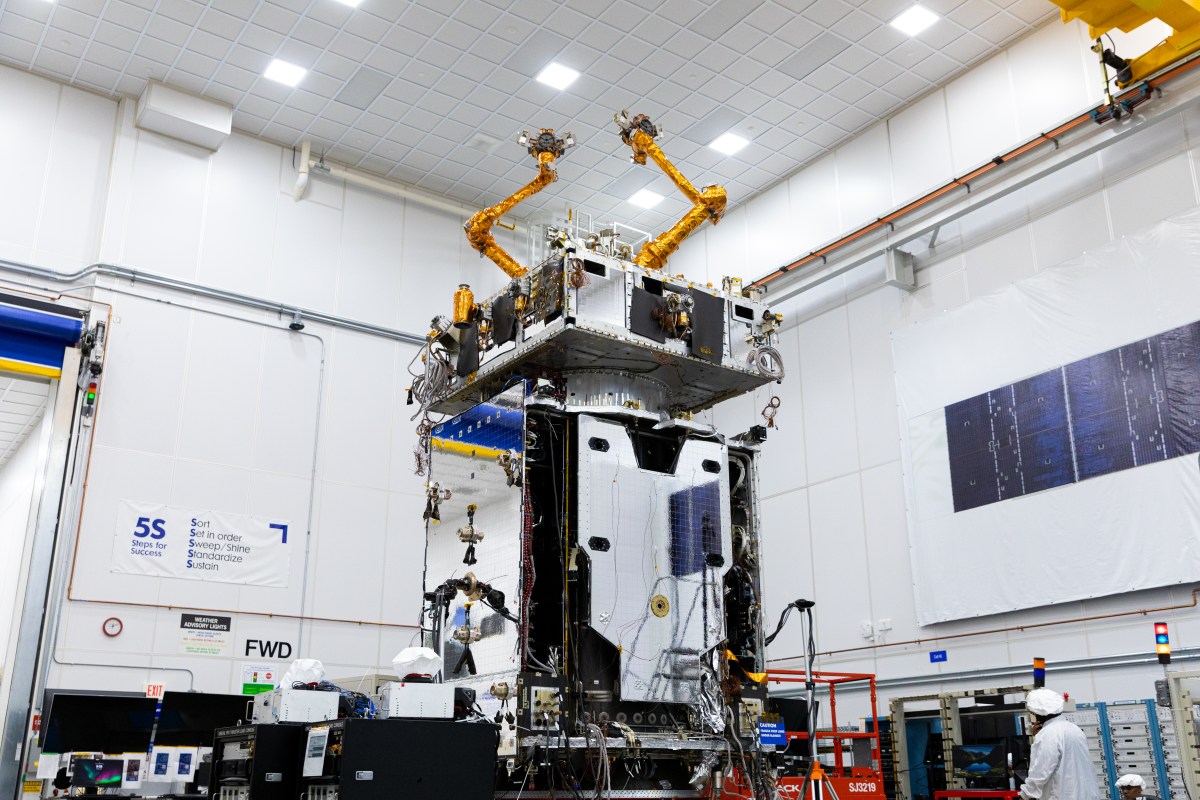 Uzayda Yeni Dönem: Northrop Grumman Robotik Tamirci ile Uyduların Ömrünü Uzatıyor